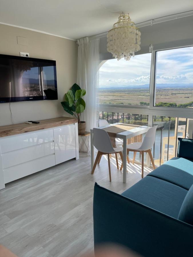 Apartmán Four Seasons Empuriabrava Exteriér fotografie