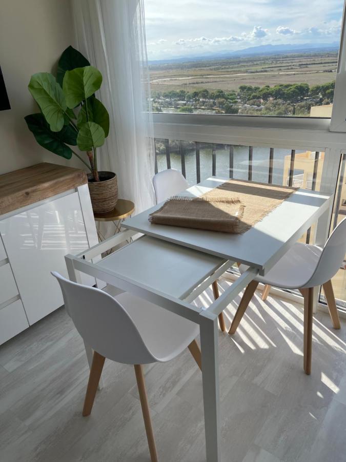 Apartmán Four Seasons Empuriabrava Exteriér fotografie